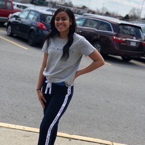 Meet your Posher, Waynesha